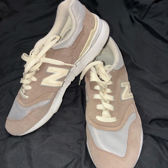 New Balance Tan and Gray Athletic Shoes - Picture 2 of 8
